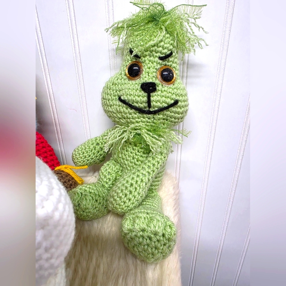 Crochet Grinch Doll